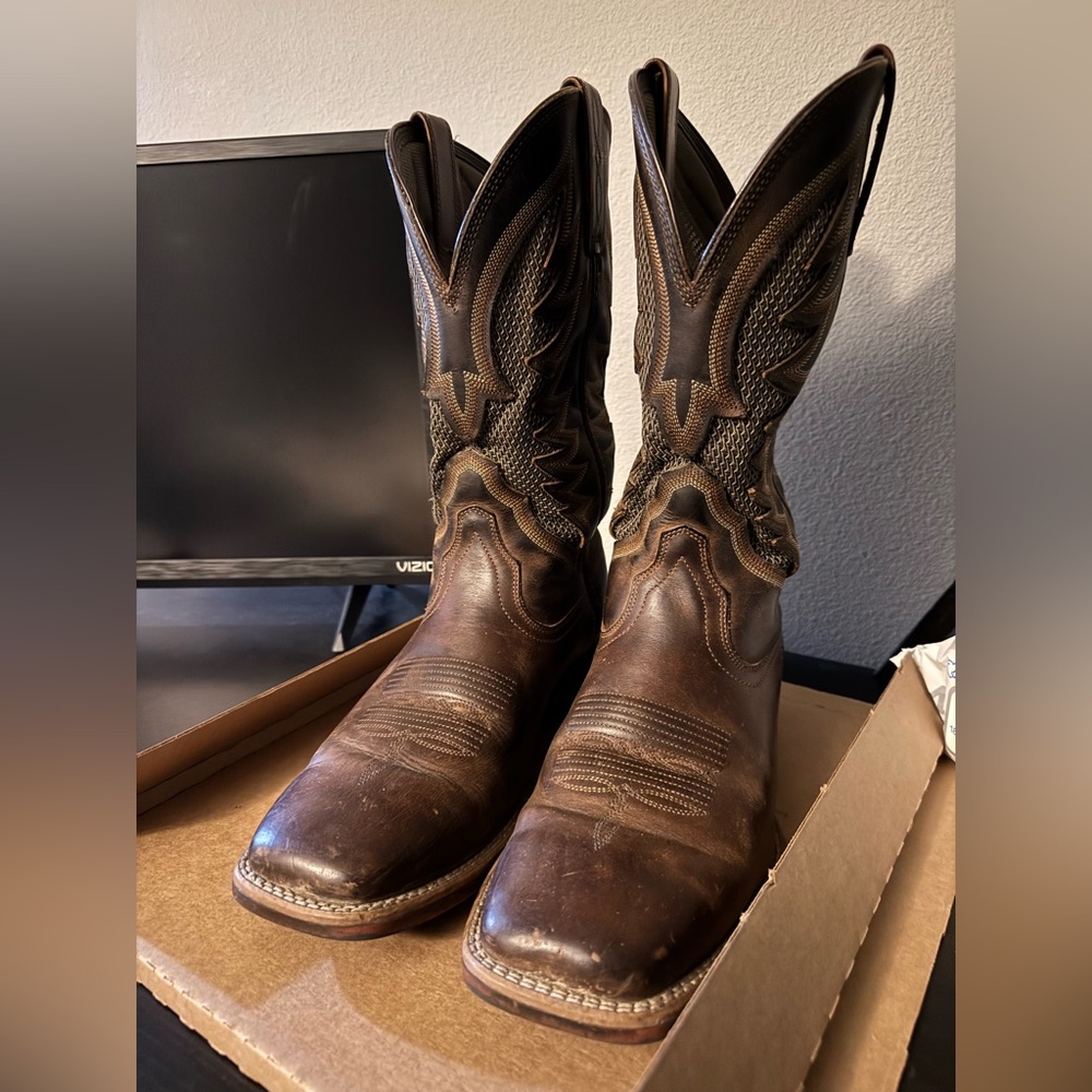 Ariat Tan and Brown Western Boots